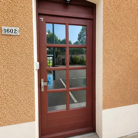 L'escale De - T2 - Gare 300 M - Parking Apartment Balan (Ain)